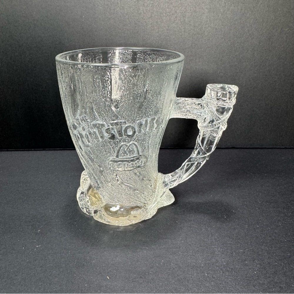 McDonald’s Vintage FLINTSTONES RocDonald’s Mammoth Glass Mug 1993 Made In France